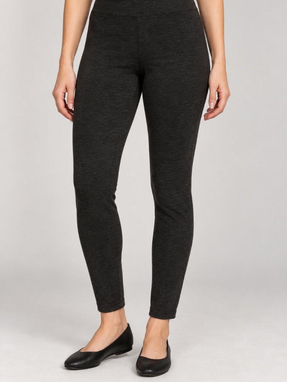 A.N.A Gray Pull On Knit Slim Leg Pants Size M Athleisure Minimalist Stretch